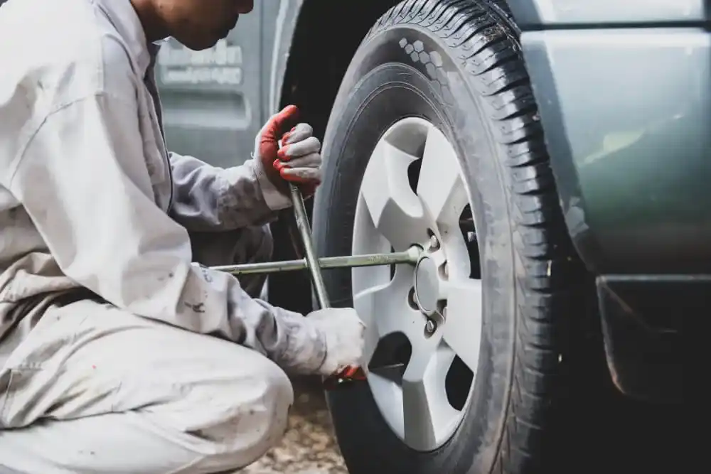 Emergency Tyre Service Dubai